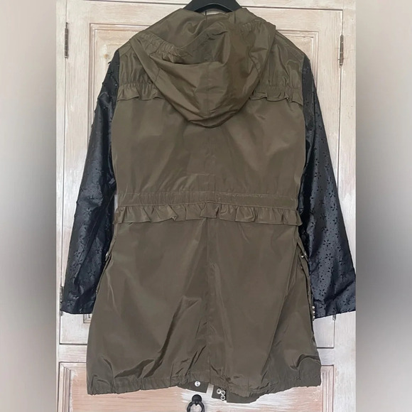 Betsy Johnson hooded parka -faux leather sleeves - Picture 8 of 9